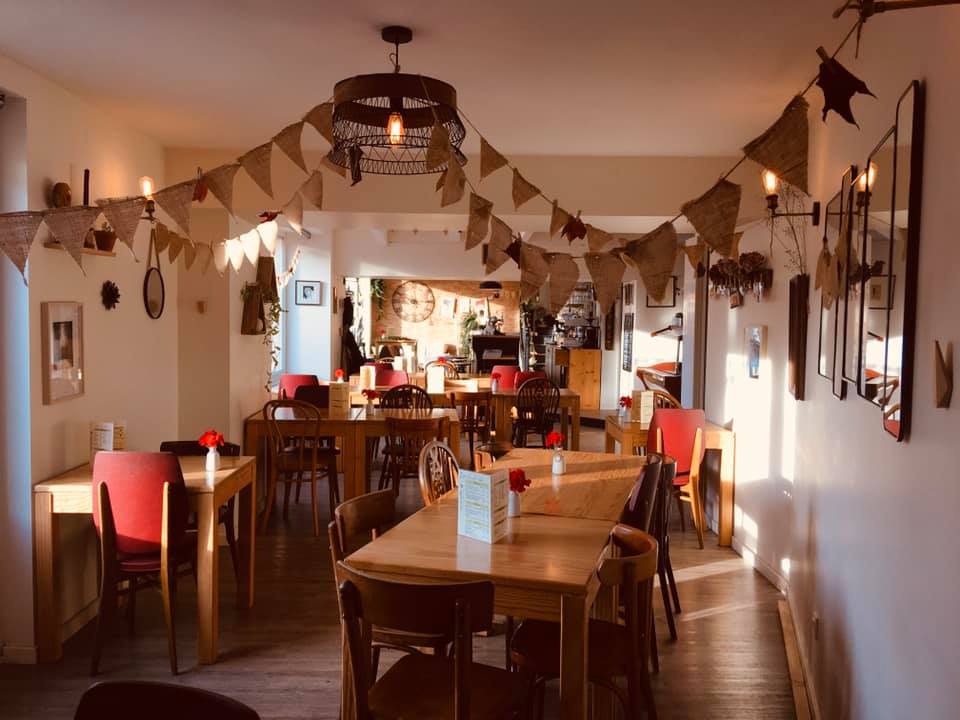   Chez-Louisette-Brasserie-Le-Molay-Littry--4- 