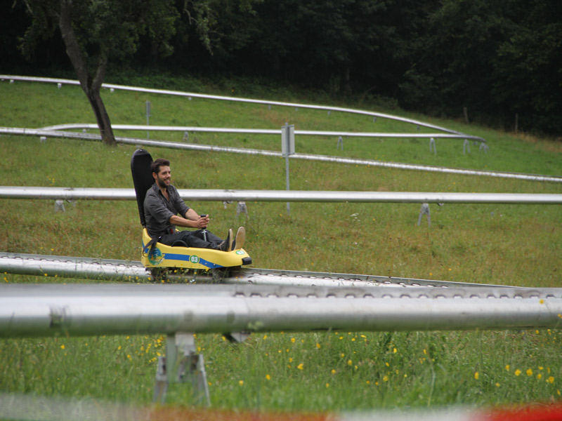 Luge sur rails une activité famille à Clécy en suisse normande Tourisme Calvados Luge sur rails une activité famille à Clécy en suisse normande Tourisme Calvados