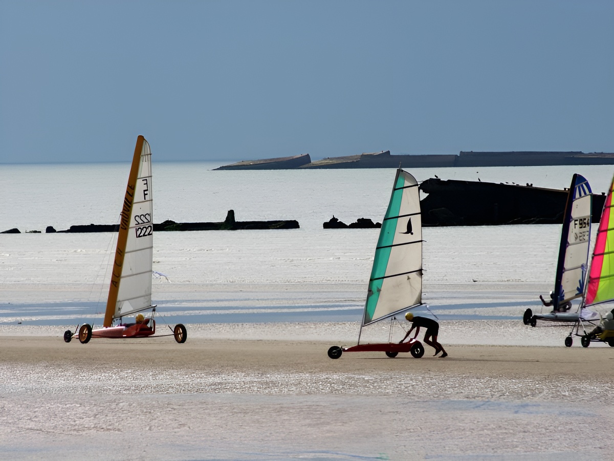 1252-10 - ©BLAY 1252-10 - ©BLAY