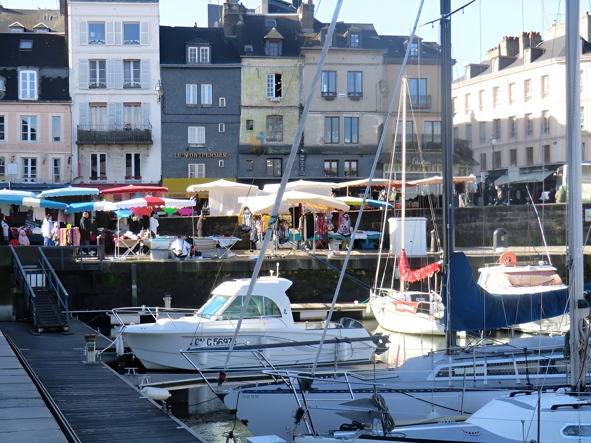 Les Pommiers d'Hippolyte - ©ABLON Les Pommiers d'Hippolyte - ©ABLON