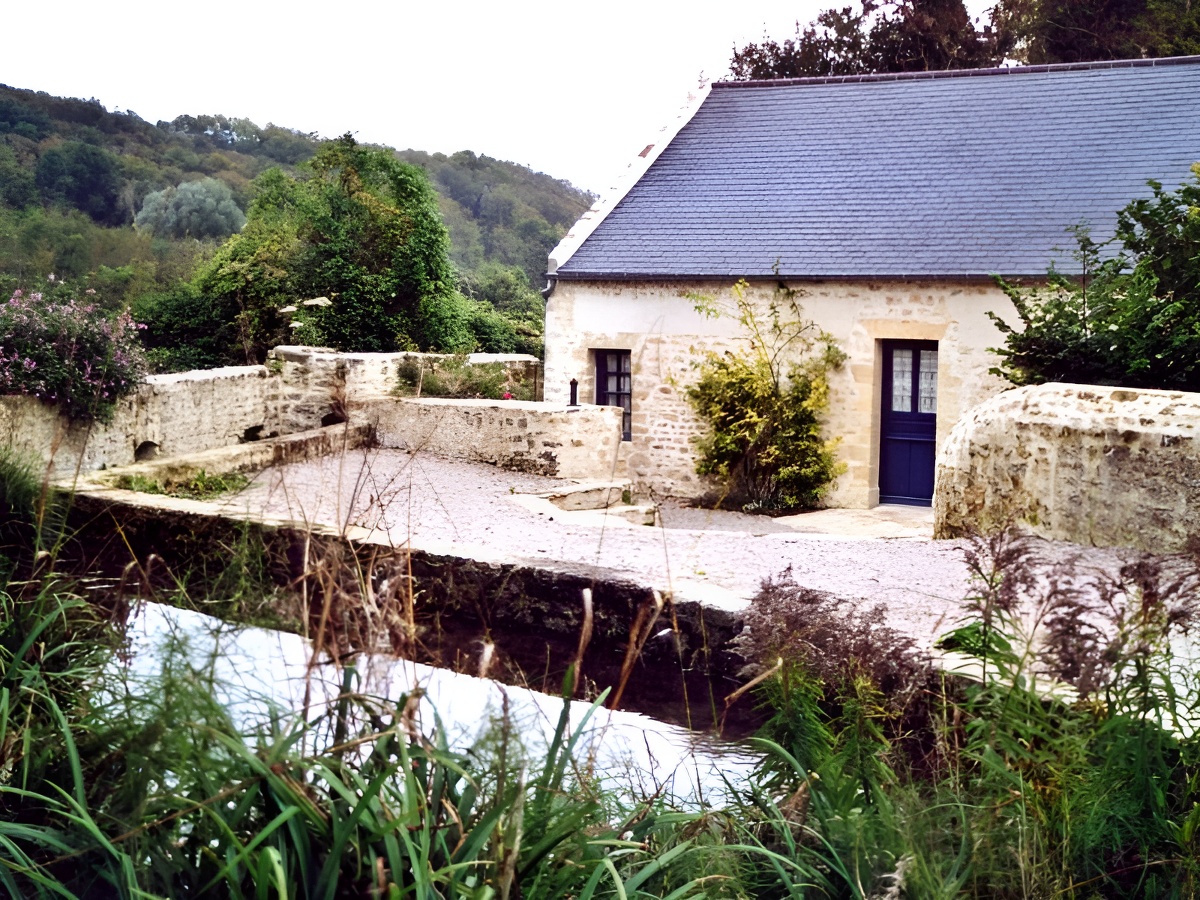 Le Moulin - ©COLLEVILLE SUR MER Le Moulin - ©COLLEVILLE SUR MER