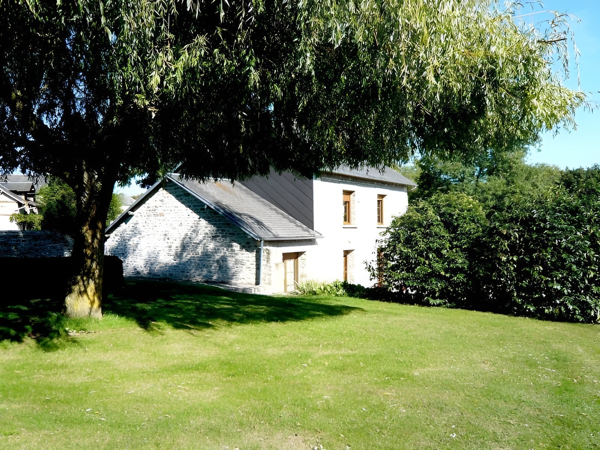 1405-10 - ©SOULEUVRE EN BOCAGE 1405-10 - ©SOULEUVRE EN BOCAGE