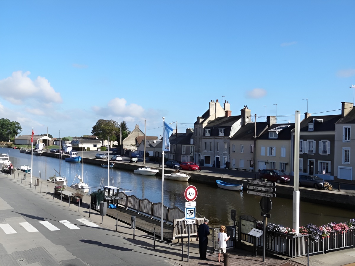 Le Petit Marais - ©ISIGNY-SUR-MER Le Petit Marais - ©ISIGNY-SUR-MER