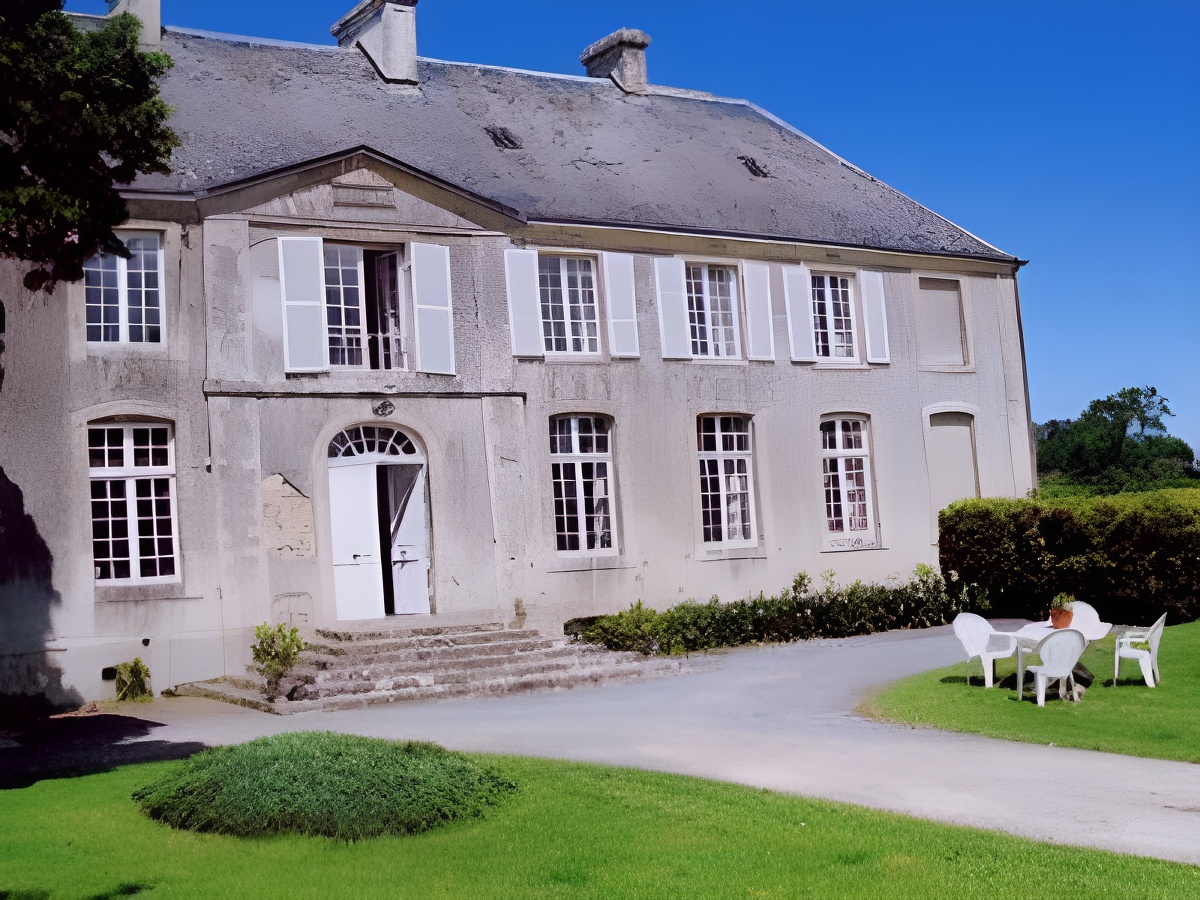 Le Château - ©GEFOSSE FONTENAY Le Château - ©GEFOSSE FONTENAY