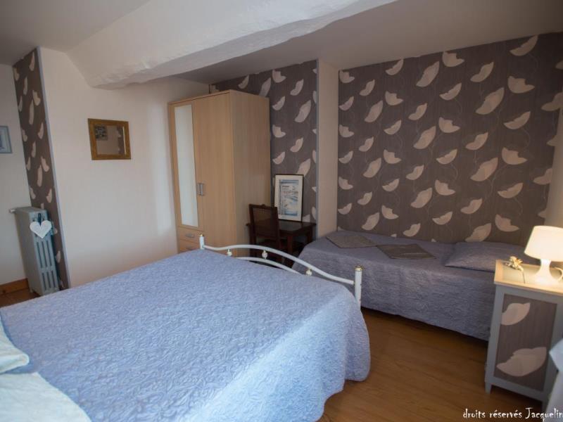 5669-5 - ©ISIGNY-SUR-MER 5669-5 - ©ISIGNY-SUR-MER