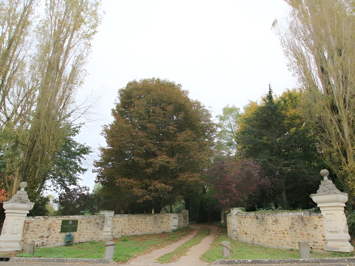 Ferme-Chateau de Cordey - ©CORDEY Ferme-Chateau de Cordey - ©CORDEY