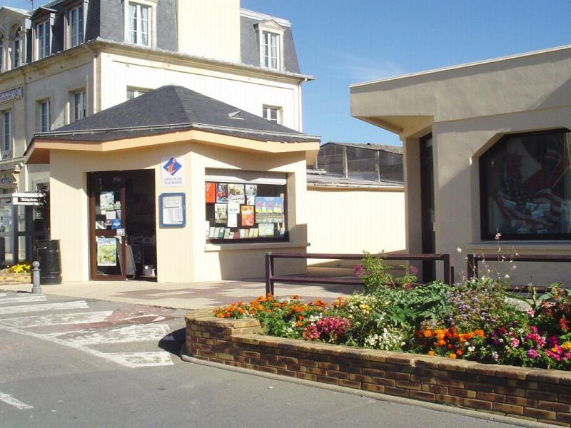 736-6 - ©LION SUR MER 736-6 - ©LION SUR MER