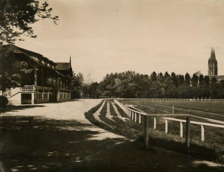 Stade Helitas