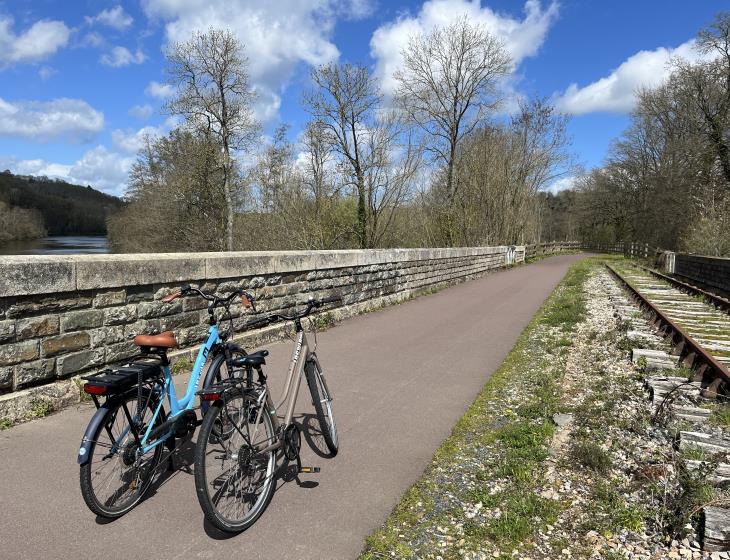 Location vélo Suisse Normande Thury-Harcourt Clécy