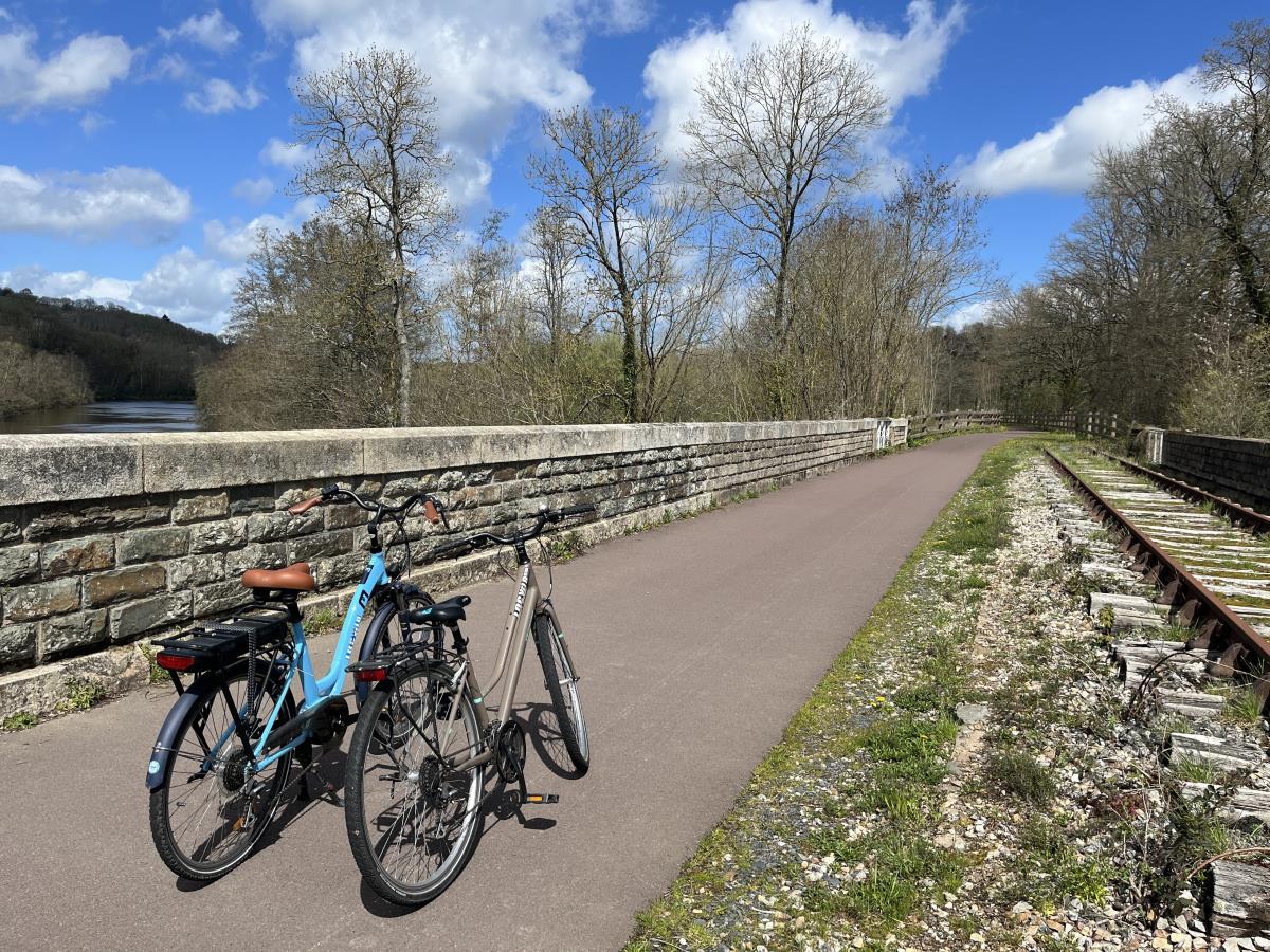 Location vélo Suisse Normande Thury-Harcourt Clécy