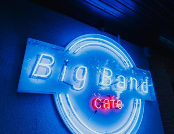 VISITE GUIDÉE DU BIG BAND CAFÉ