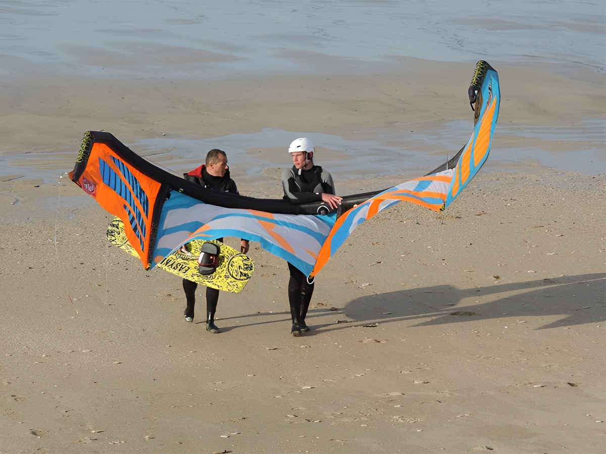 Aike-de-Kite_SuperKite - ©© SuperKite Aike-de-Kite_SuperKite - ©© SuperKite