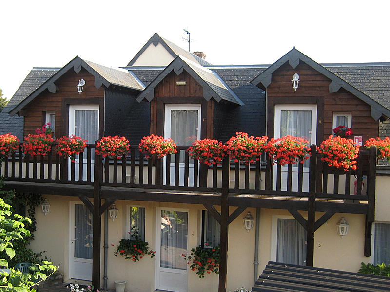 Hotel SAINTGATIENDESBOIS Hôtel Le Cheval Blanc Calvados Norman Tourisme Calvados Hotel SAINTGATIENDESBOIS Hôtel Le Cheval Blanc Calvados Norman Tourisme Calvados