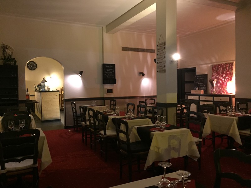 Aux Acacias Restaurant à Lisieux Salle et tables - ©Aux Acacias Lisieux Aux Acacias Restaurant à Lisieux Salle et tables - ©Aux Acacias Lisieux