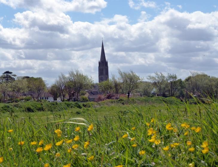 BERNIERES-SUR-MER-PRINTEMPS-LE-PLATON-CREDIT-DENIS-GEHANNE