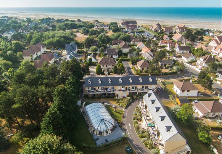 Aire Camping Car Bord De Mer Normandie Aire de camping-car COURSEULLES-SUR-MER Calvados Normandie