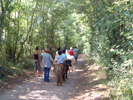 Balade en poneys - ©© La Cordière Balade en poneys - ©© La Cordière