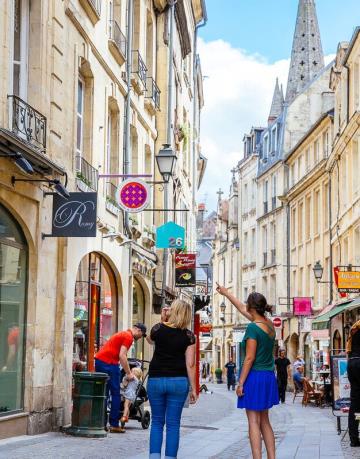 Balade_rue_Froide-Office_de_Tourisme_Caen_Agence_Les_Conteurs-12892-1200px