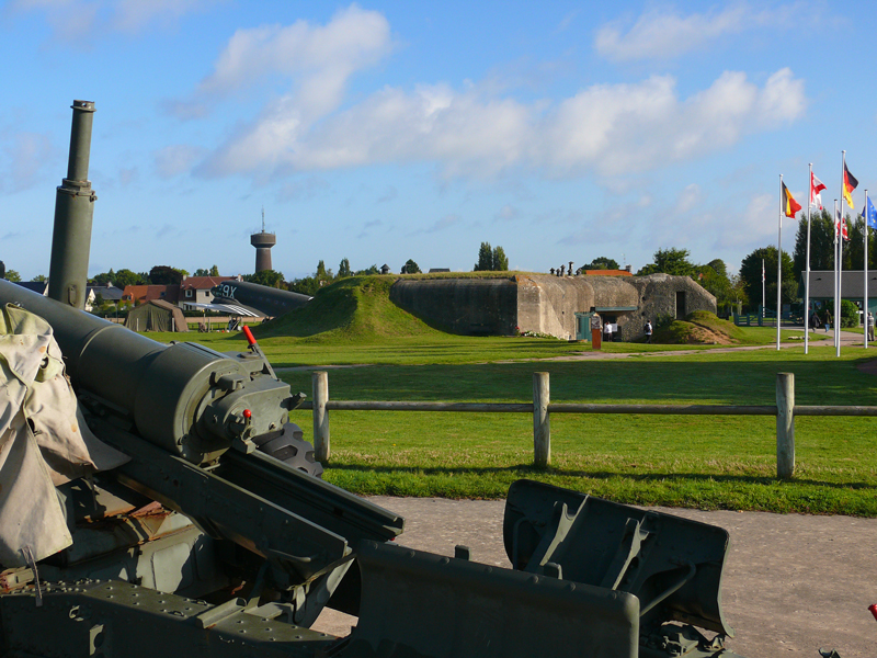 Musée Et Site De La Batterie De Merville The Merville-Franceville artillery battery museum - the Normandy L