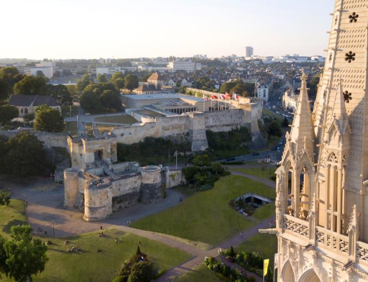 CHATEAU DE CAEN DRONE5 B