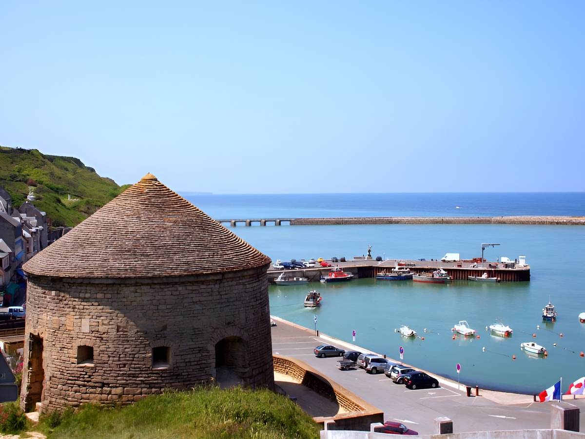 Cabane Vauban à Port-en-Bessin - ©Calvados Tourisme Cabane Vauban à Port-en-Bessin - ©Calvados Tourisme