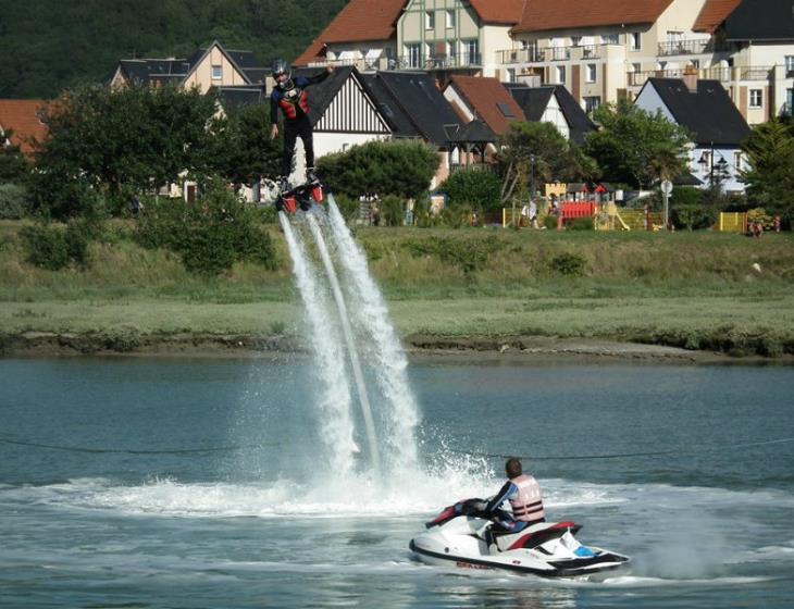 Cabourg-Jet-flyboard-2-2