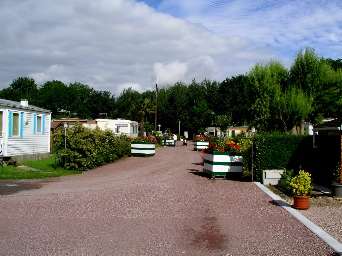 Camping Le Normandie Plage Tourisme Calvados
