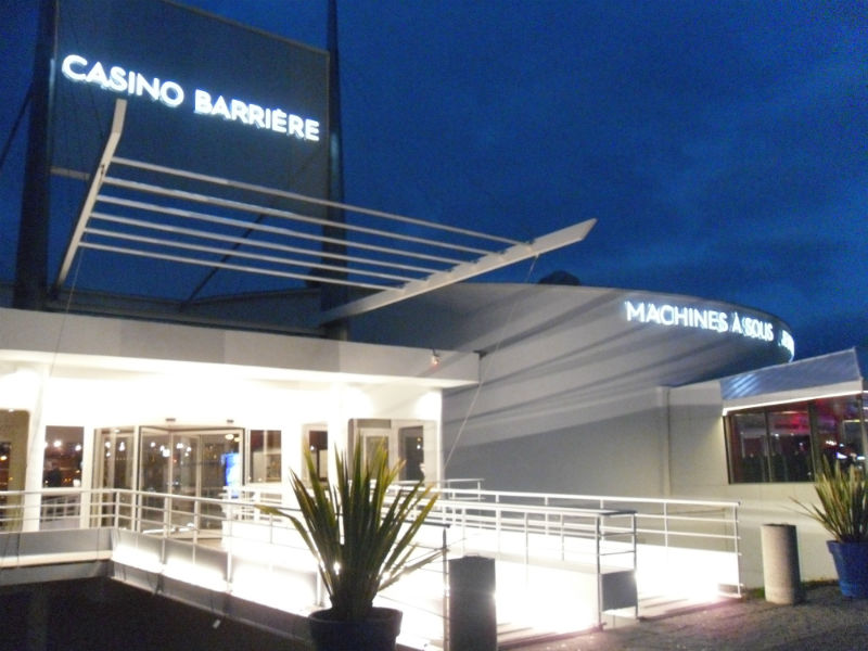 Casino Barrière 2_janv2017 - ©© Casino Barrière Ouistreham Casino Barrière 2_janv2017 - ©© Casino Barrière Ouistreham