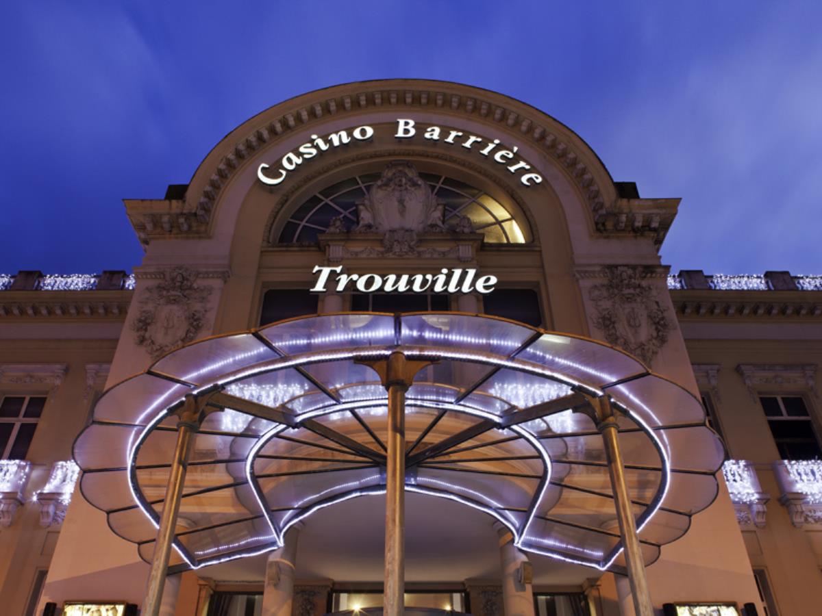 Casino-Barriere-Trouville-Facade