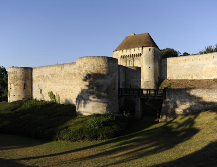 Château de Caen, vue sur les remparts