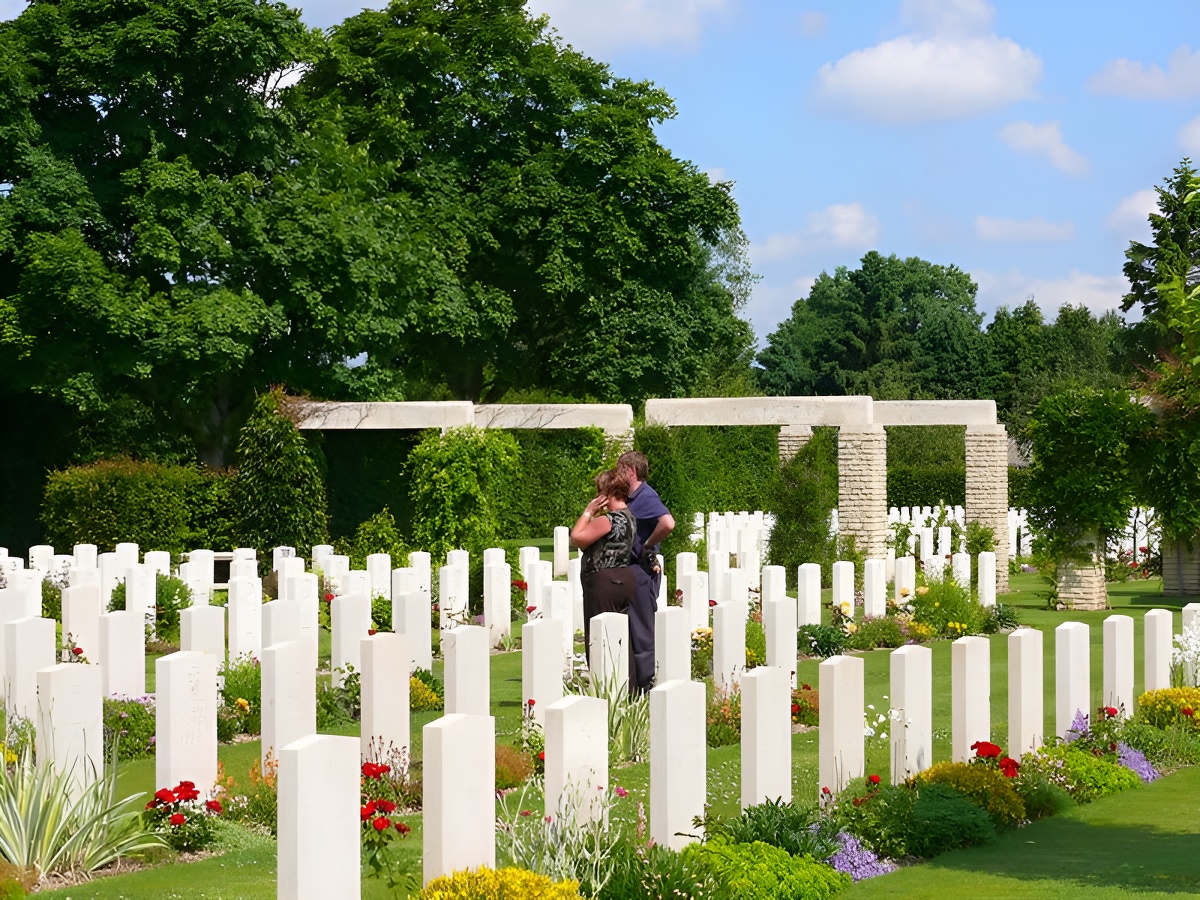 Cimetière Militaire Britannique de Tilly-sur-Seulles - ©Calvados Tourisme Cimetière Militaire Britannique de Tilly-sur-Seulles - ©Calvados Tourisme