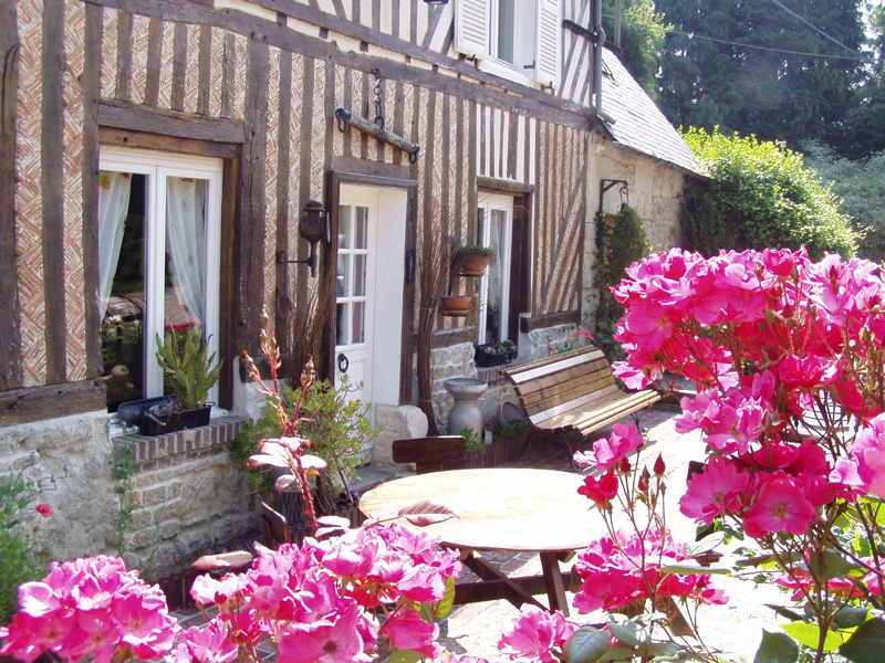 Façade de la maison d'hôtes Le domaine de la Cour au Grip à Repentigny - ©© La cour au Grip Façade de la maison d'hôtes Le domaine de la Cour au Grip à Repentigny - ©© La cour au Grip