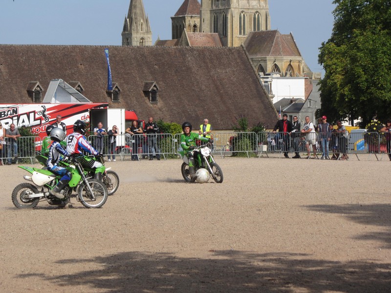 Fête de la Moto motoball - ©FESTI EN AUGE Fête de la Moto motoball - ©FESTI EN AUGE