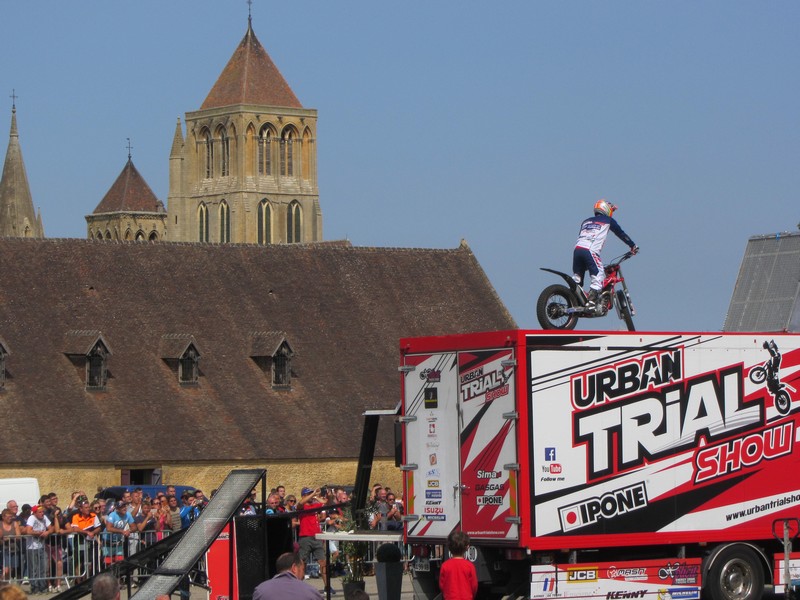 Fête de la moto spectacle - ©FESTI EN AUGE Fête de la moto spectacle - ©FESTI EN AUGE