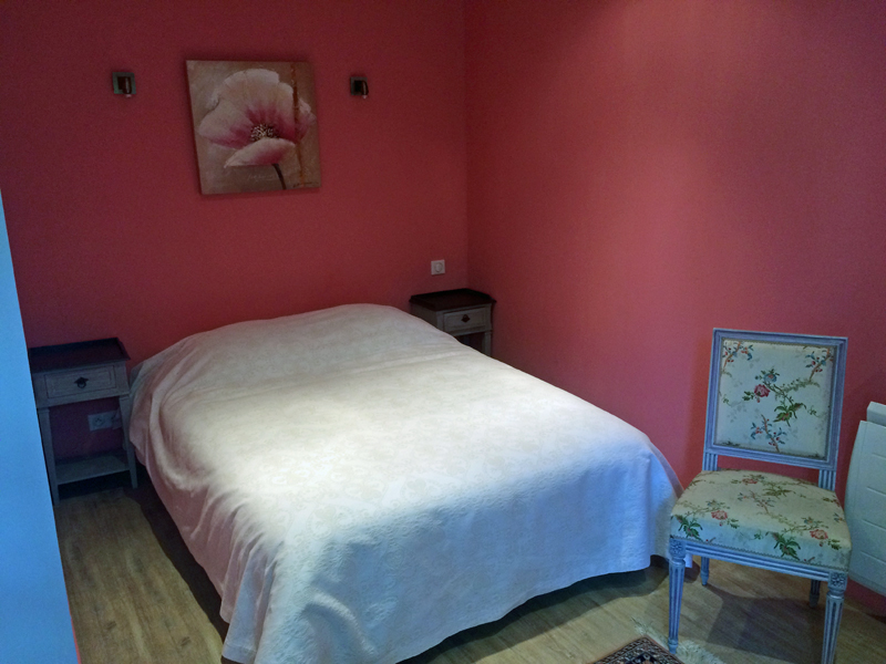 Gîte les Rhodos à le Manoir, chambre - ©M. Delamare - Clévacances Gîte les Rhodos à le Manoir, chambre - ©M. Delamare - Clévacances