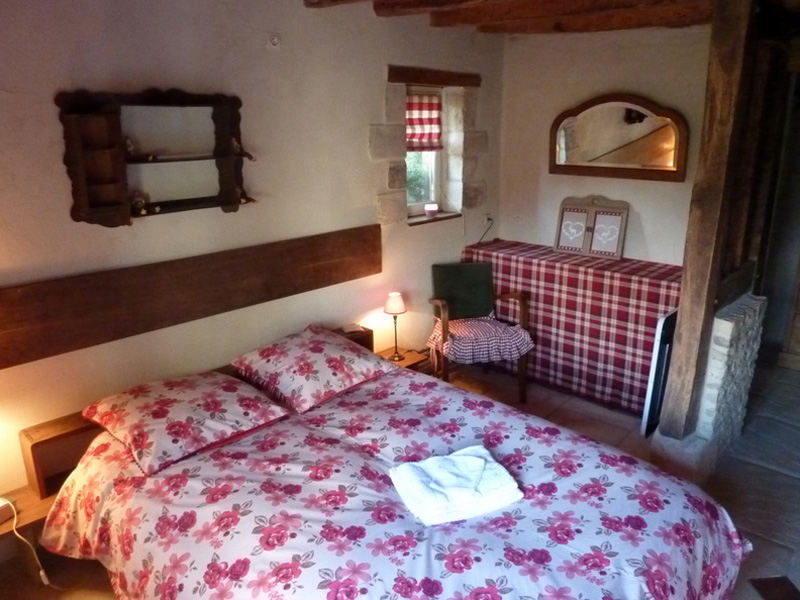 Chambre d'hôtes au Haras d'Ecajeul, Le Mesnil Maugé - ©© Haras d'Ecajeul Chambre d'hôtes au Haras d'Ecajeul, Le Mesnil Maugé - ©© Haras d'Ecajeul
