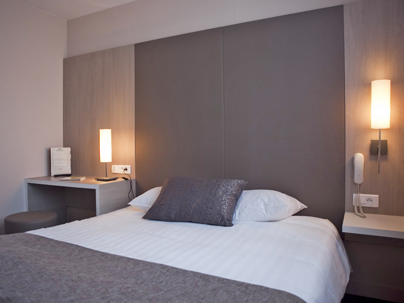 Hotel Bristol - Caen - ©Hotel Bristol - Caen Hotel Bristol - Caen - ©Hotel Bristol - Caen