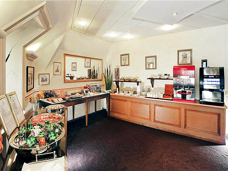 Best Western Hotel Moderne - Caen - petit déjeuner - ©Best Western Hotel Moderne - Caen Best Western Hotel Moderne - Caen - petit déjeuner - ©Best Western Hotel Moderne - Caen