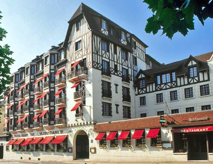 Hotel de l'Espérance - Lisieux - Extérieur