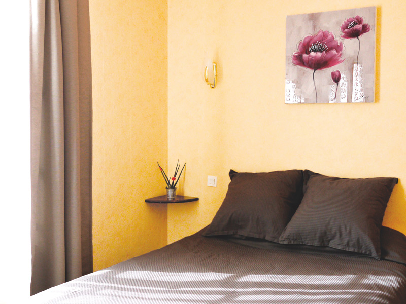 Hotel de la Poste - Falaise - chambre - ©Hotel de la Poste Hotel de la Poste - Falaise - chambre - ©Hotel de la Poste