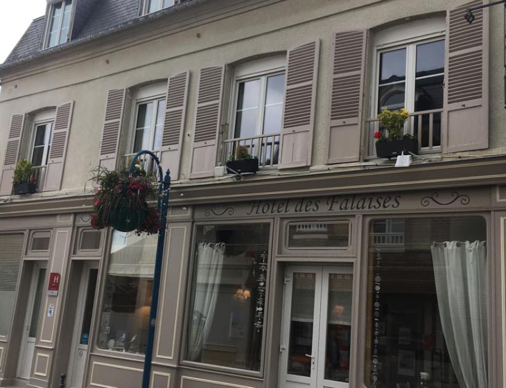 Hotel-des-Falaises-1-2019