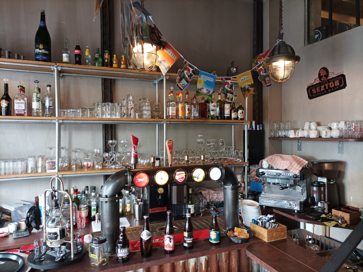 Le bar