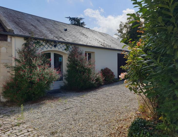LaMaisondeNacre-Douvres-entree1200x900