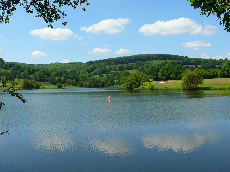 Lac de la Dathée - ©©Calvados Tourisme Lac de la Dathée - ©©Calvados Tourisme