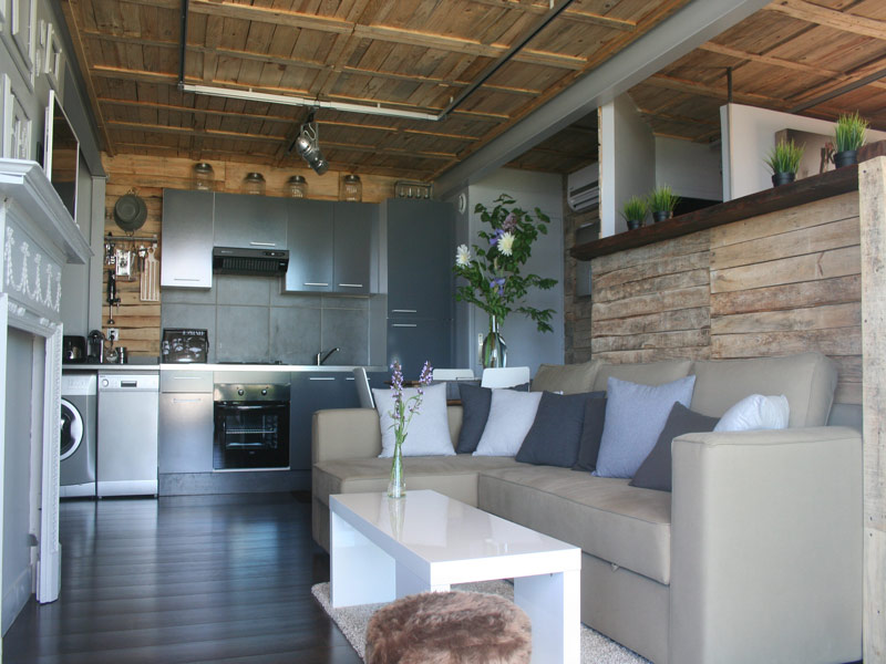 Les Chambres d'Annie - Gîte le Show Room - Salon Cuisine - Villerville - ©Les Chambres d'Annie - Clevacances Les Chambres d'Annie - Gîte le Show Room - Salon Cuisine - Villerville - ©Les Chambres d'Annie - Clevacances