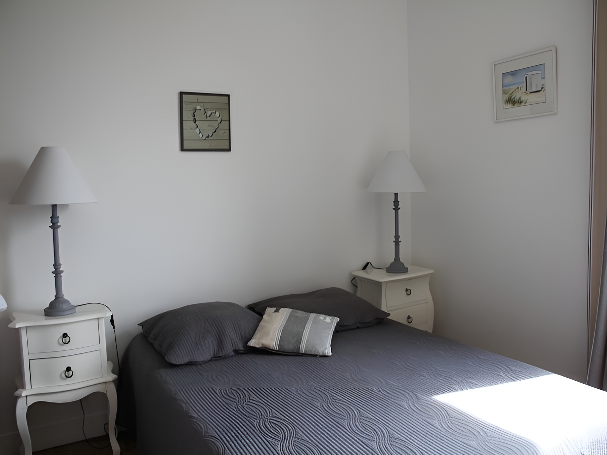 Les Flots à Asnelles, chambre - ©Mme Flaguais - Clévacances Calvados Les Flots à Asnelles, chambre - ©Mme Flaguais - Clévacances Calvados
