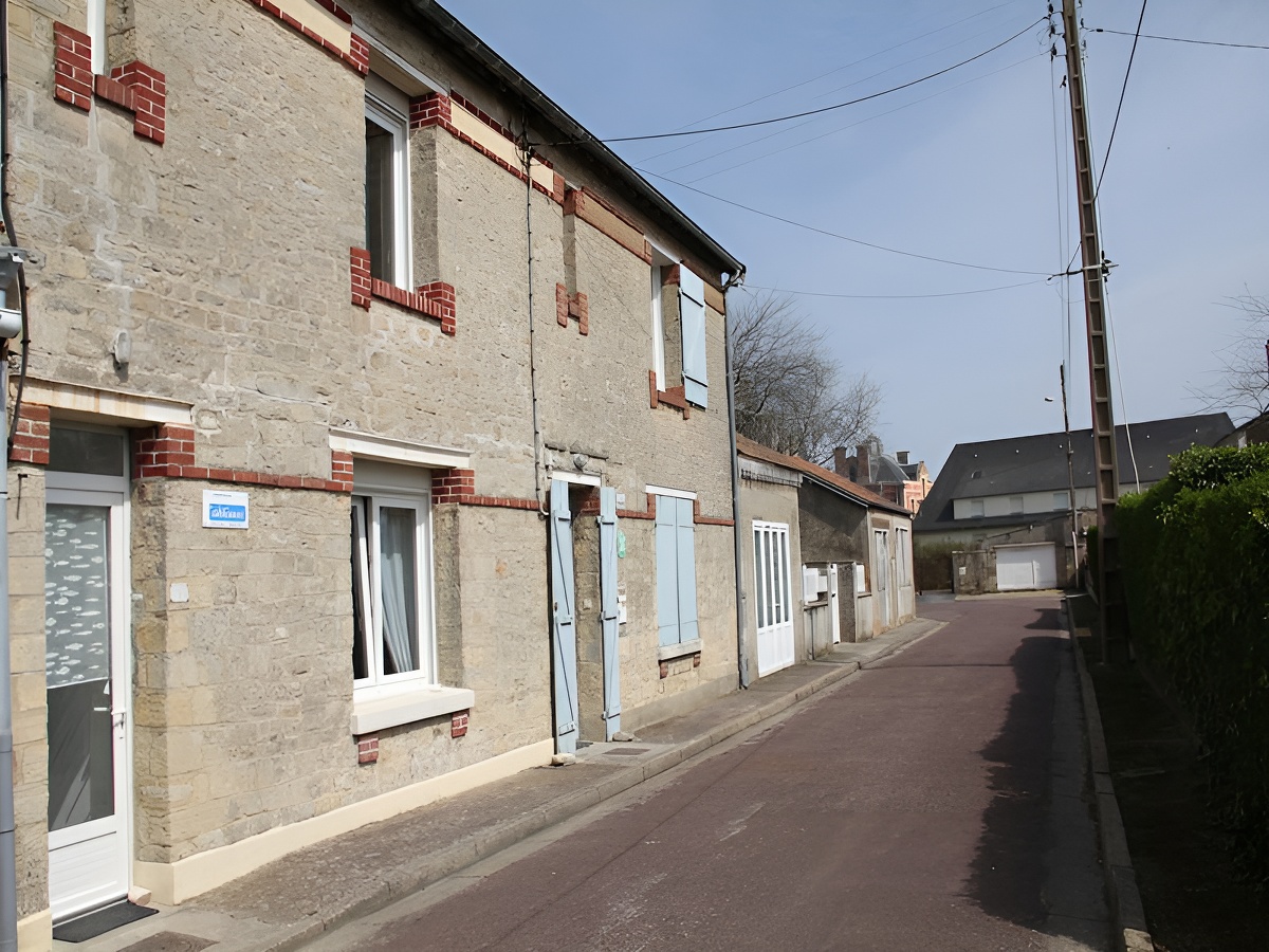 Les Flots à Asnelles, façade - ©Mme Flaguais - Clévacances Calvados Les Flots à Asnelles, façade - ©Mme Flaguais - Clévacances Calvados