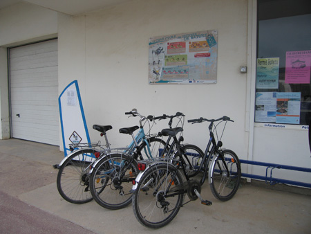 Location de vélos - ©© Station nautique de Ouistreham Location de vélos - ©© Station nautique de Ouistreham