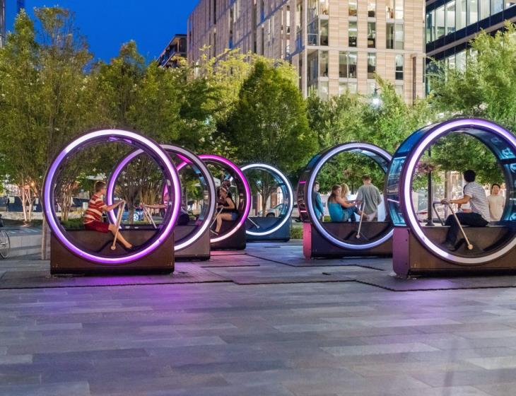 Loop - Washington DC, USA - 2018 © Chris Ferenzi (02)