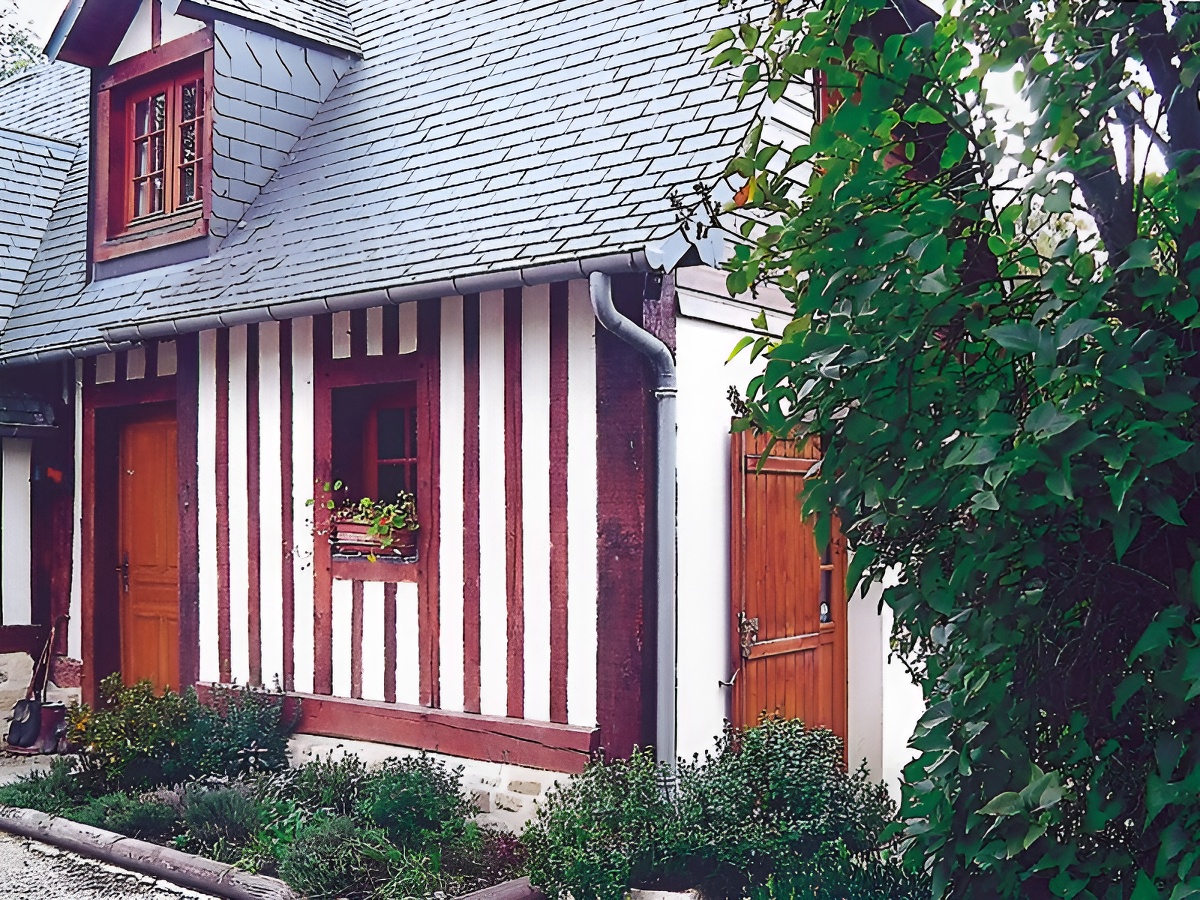 Appartement à Tourgeville, façade extérieure - ©M. Deleu - Clévacances Appartement à Tourgeville, façade extérieure - ©M. Deleu - Clévacances